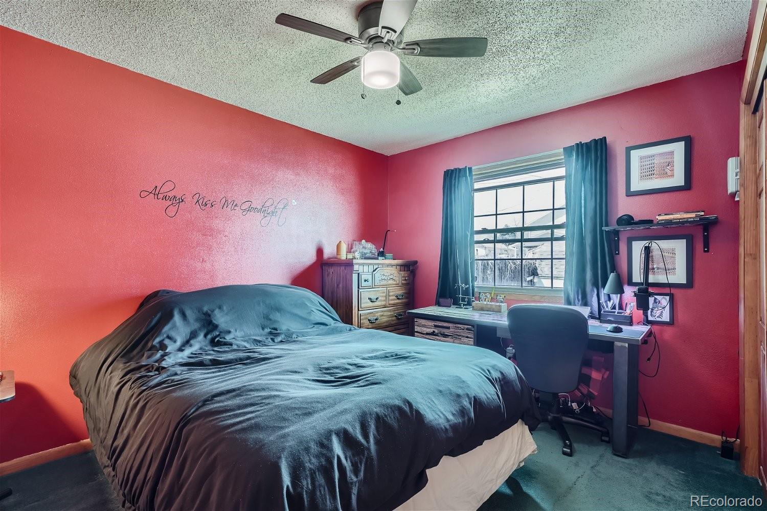 5 S Lowell Boulevard