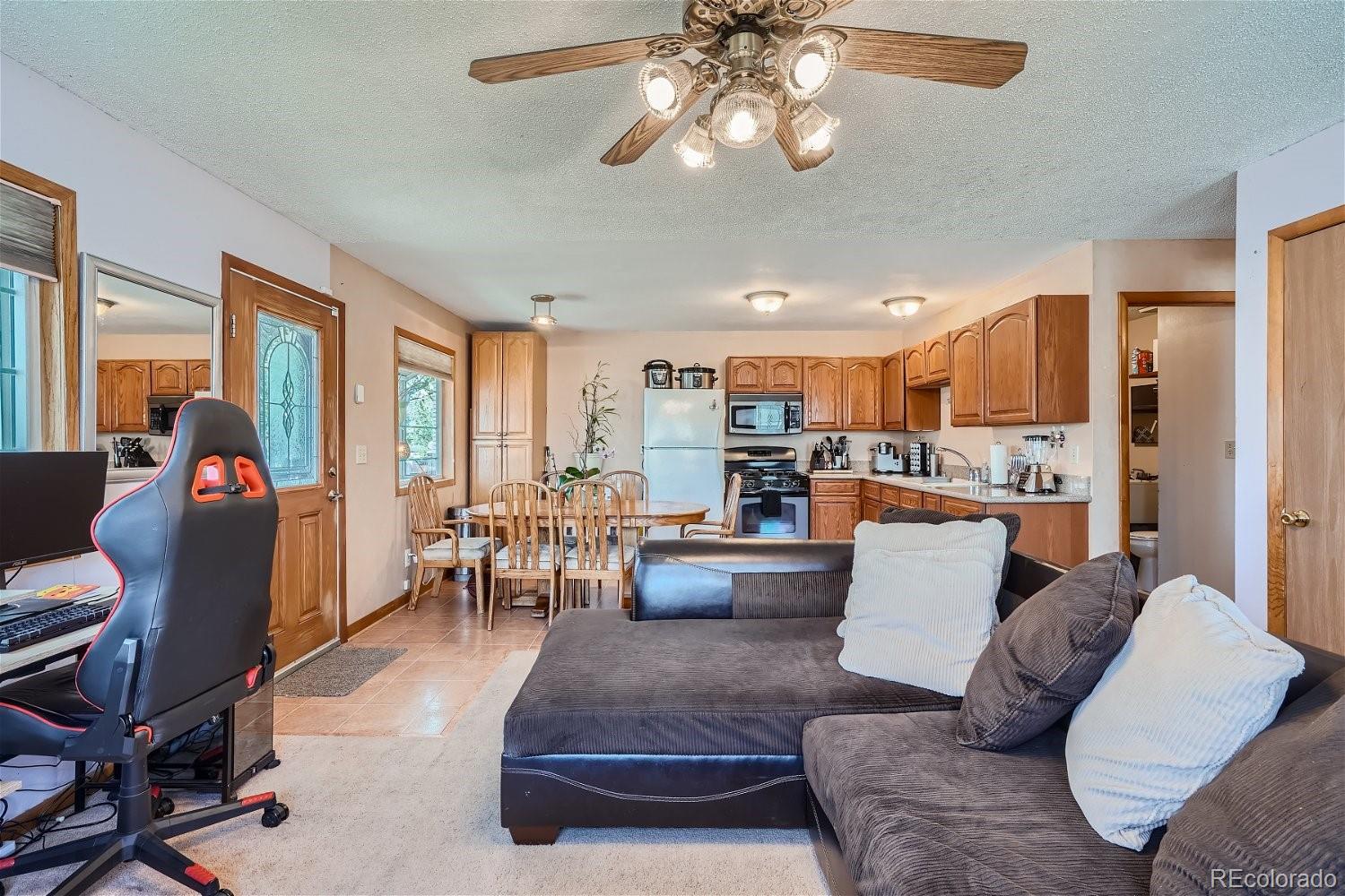 5 S Lowell Boulevard