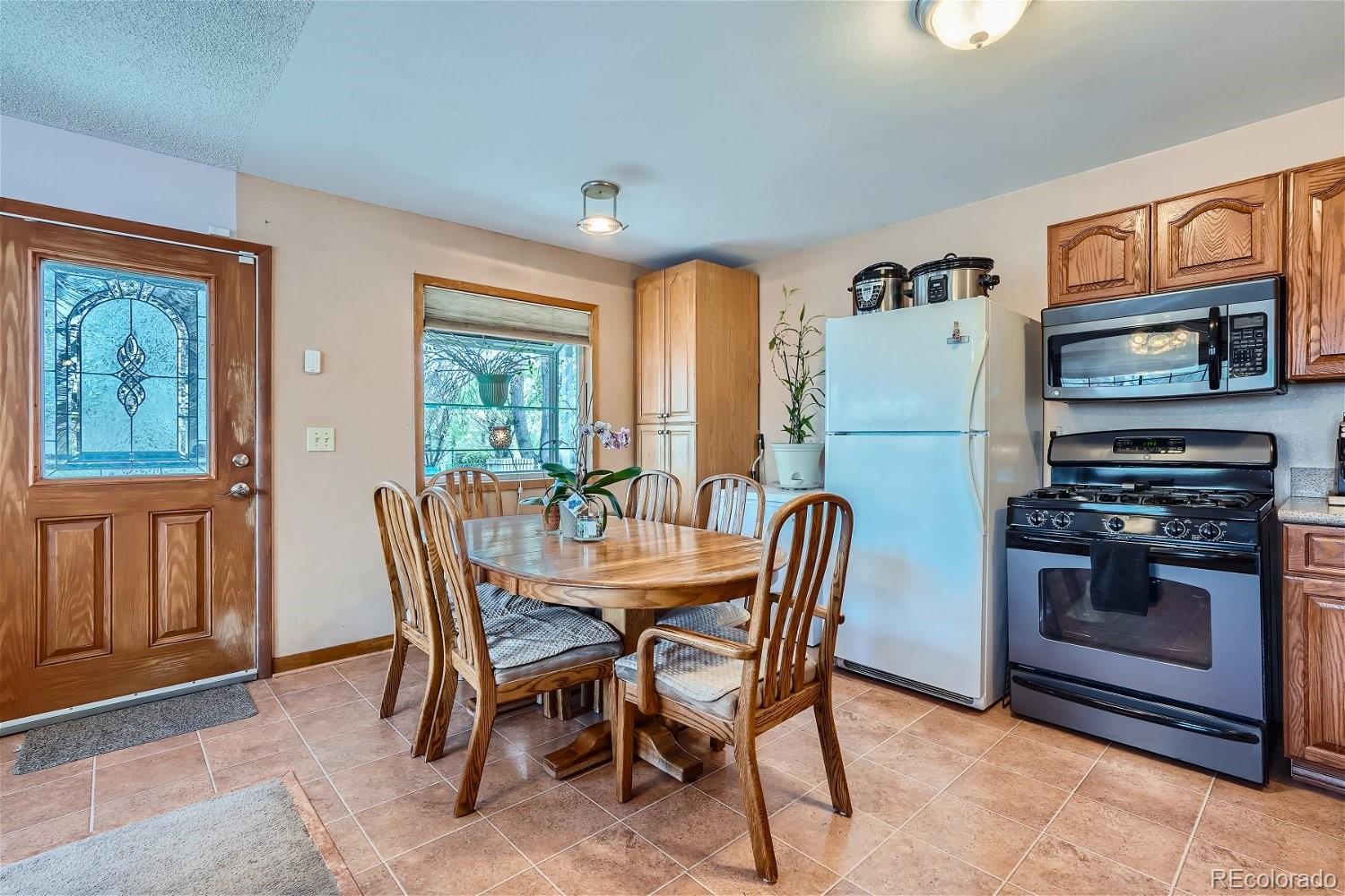 5 S Lowell Boulevard