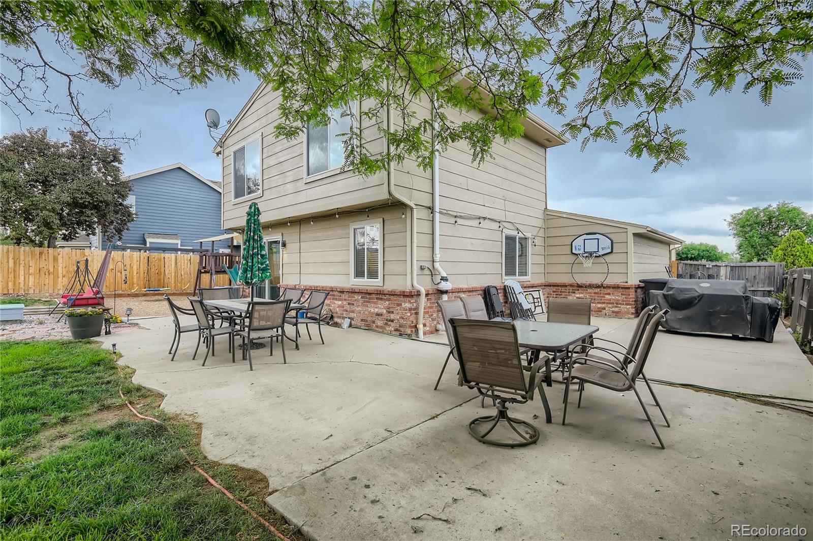 5013 E 127th Way