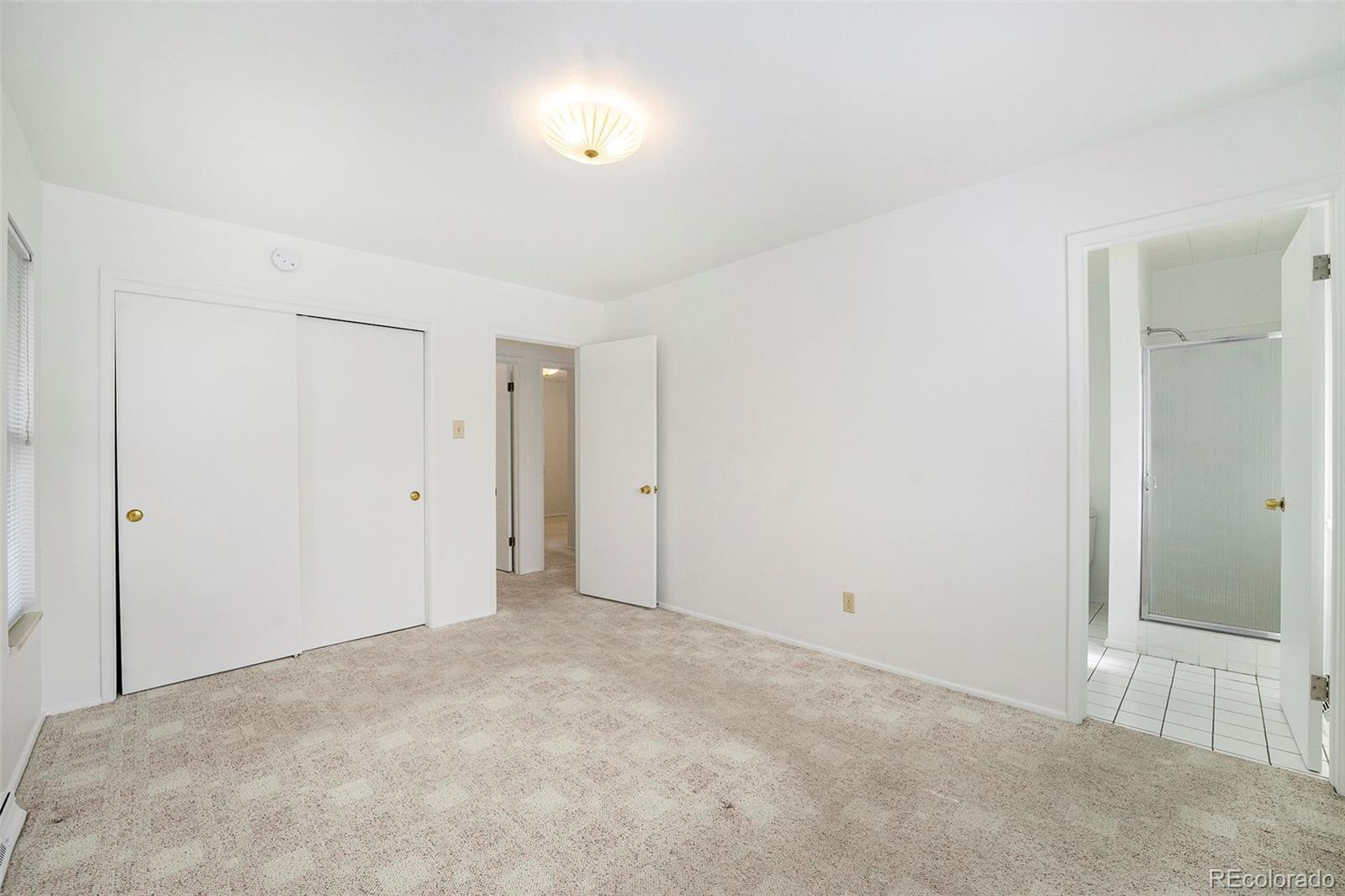 1781 S Valentine Way