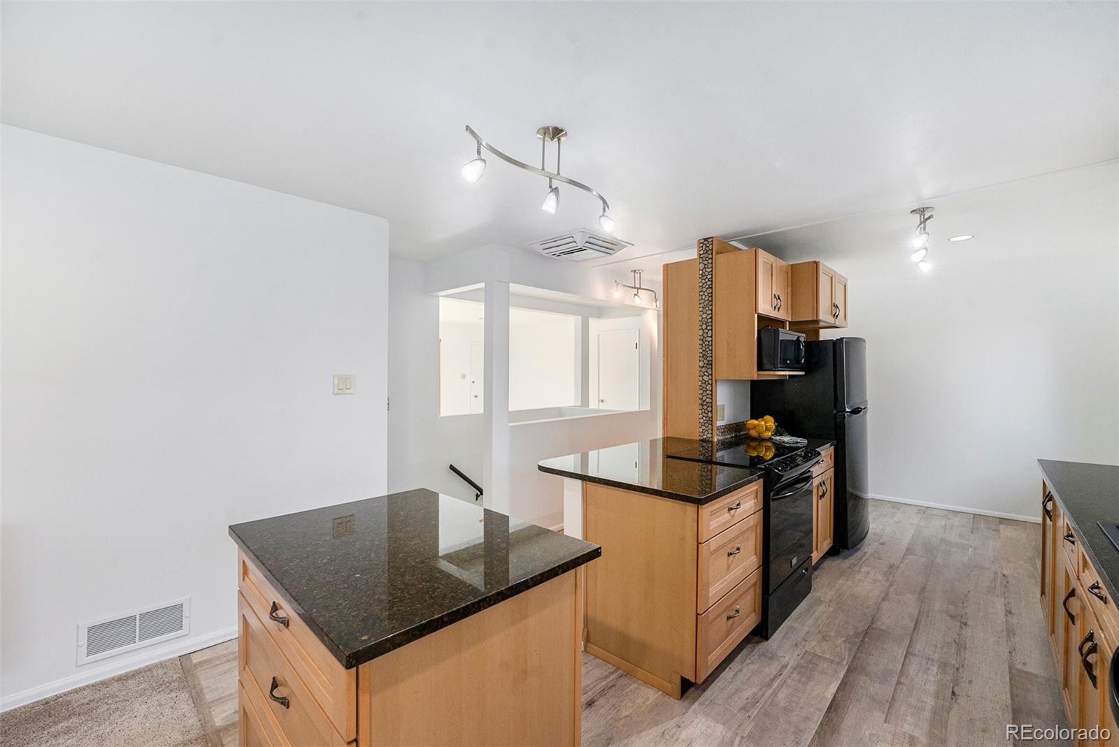 1781 S Valentine Way