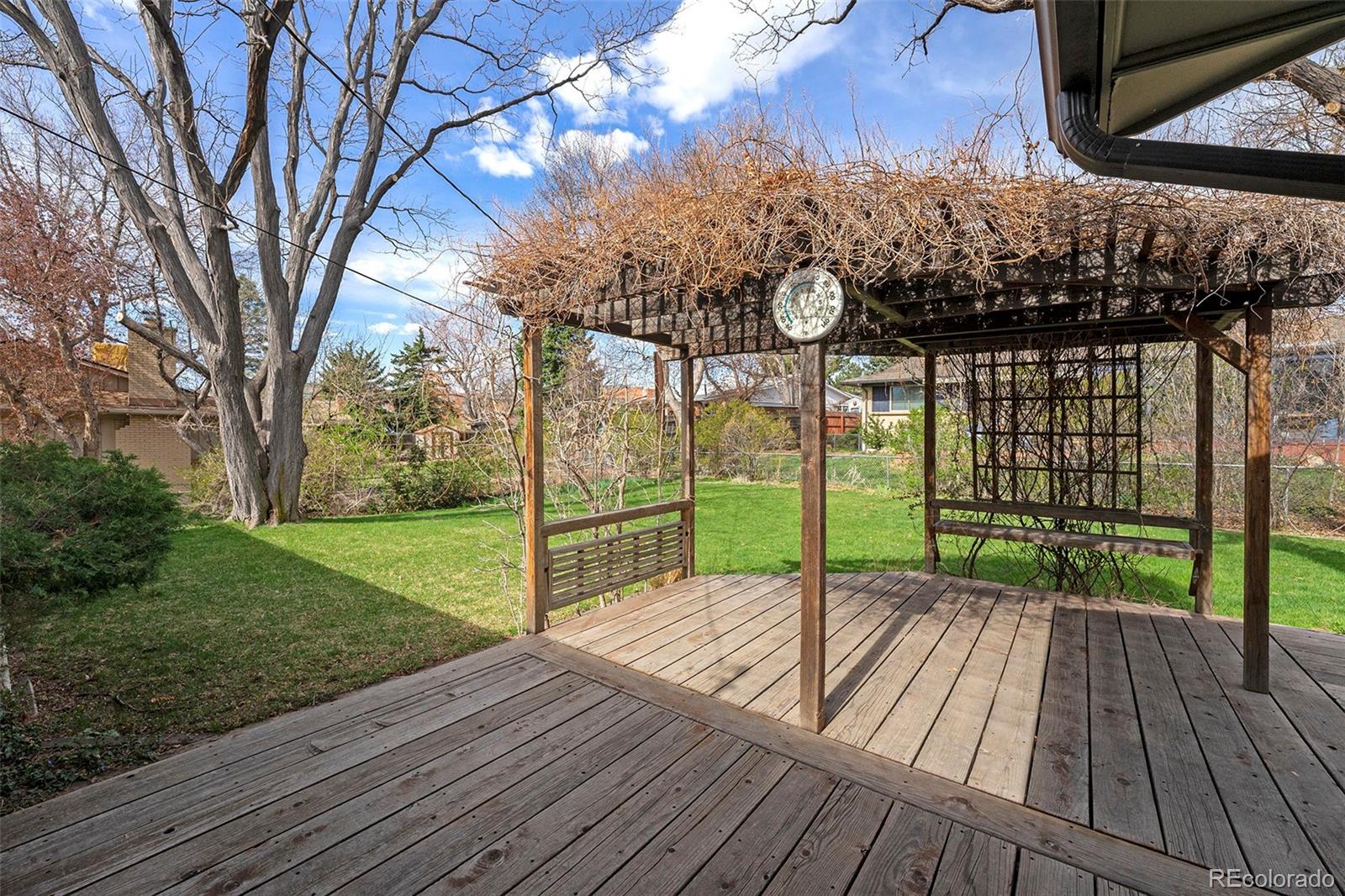 1781 S Valentine Way