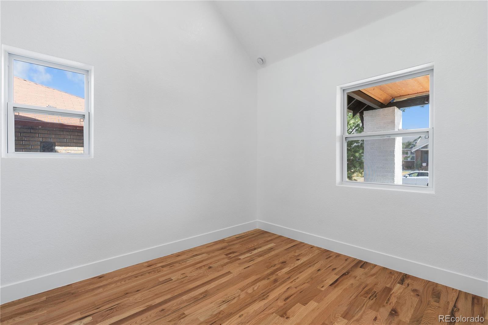 3135 N Columbine Street