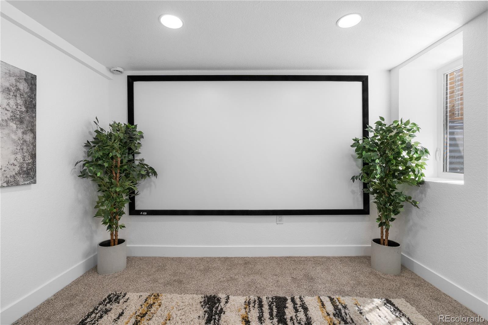 3135 N Columbine Street