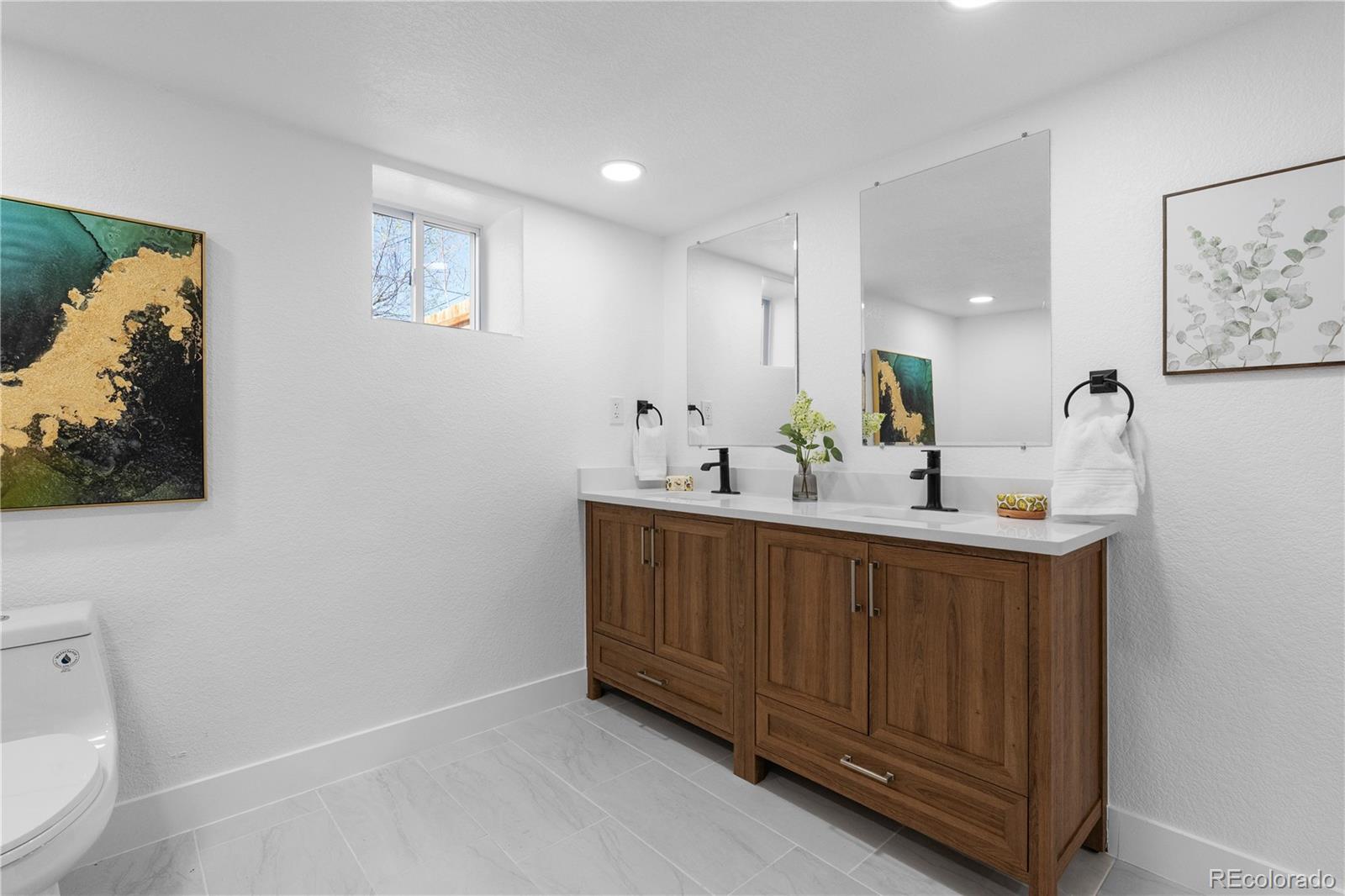 3135 N Columbine Street