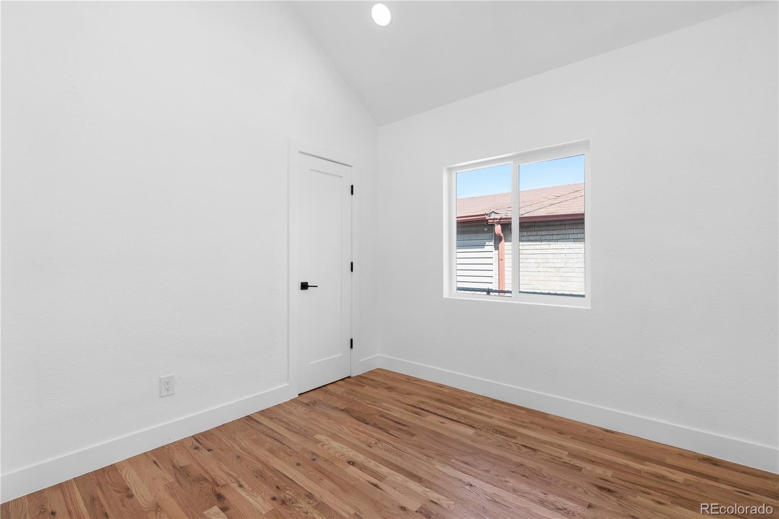 3135 N Columbine Street