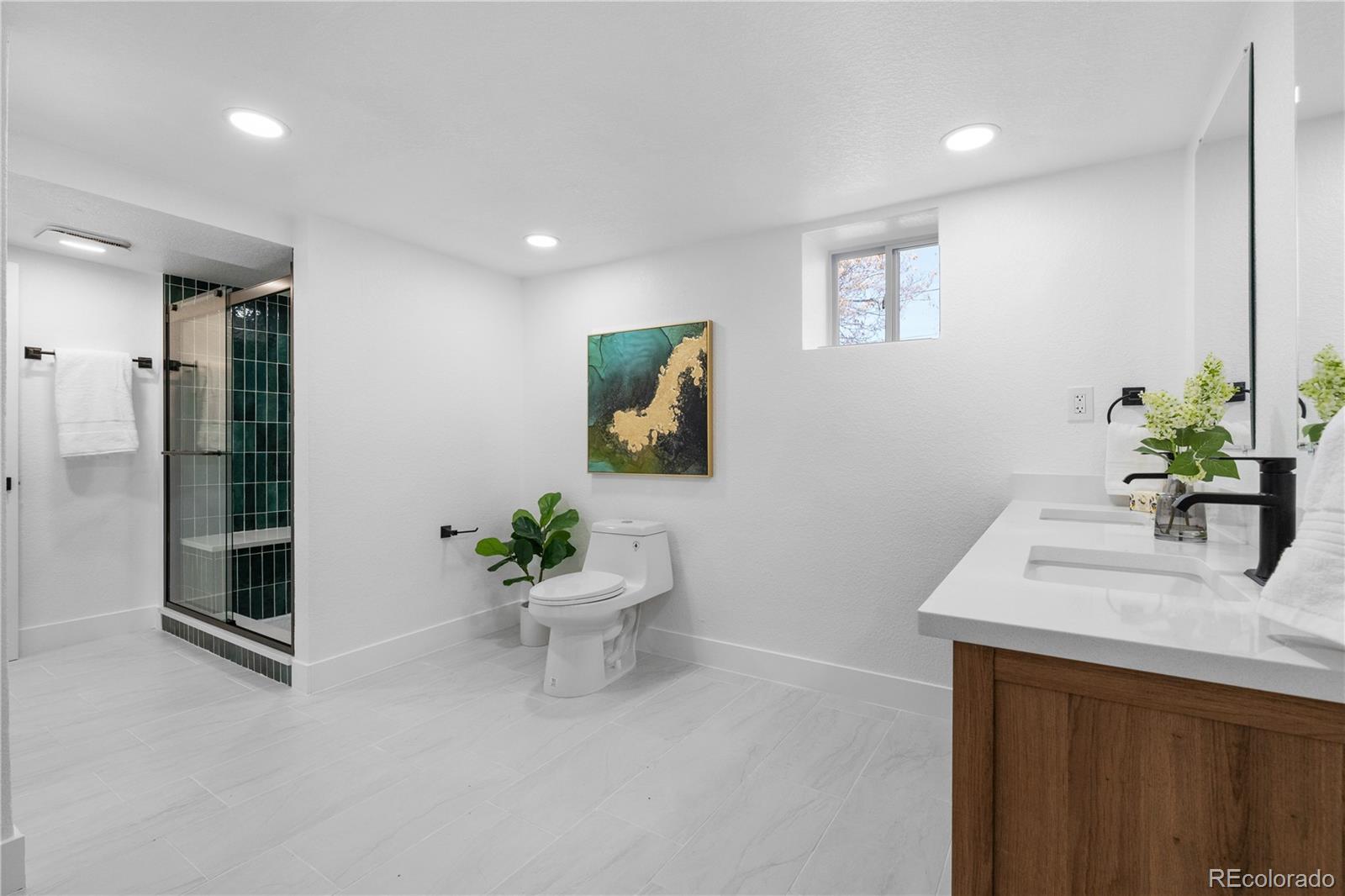 3135 N Columbine Street