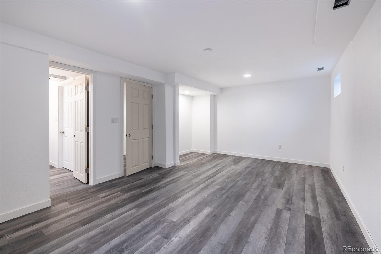 15501 E Kenyon Avenue