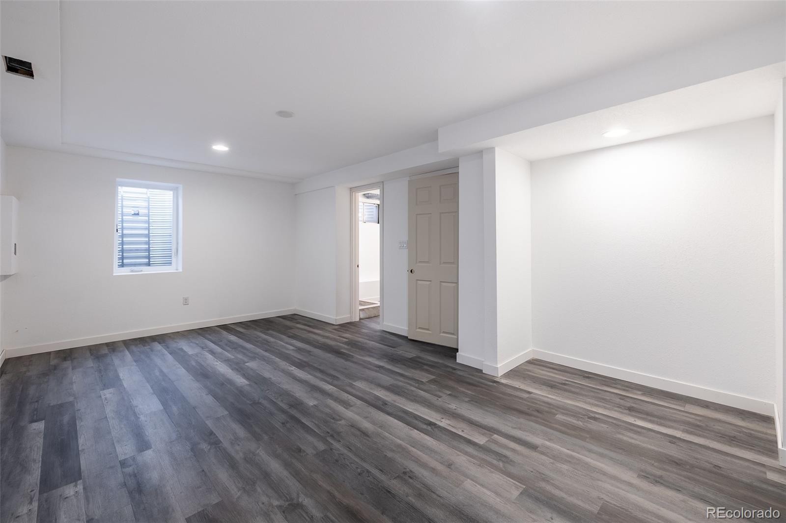 15501 E Kenyon Avenue