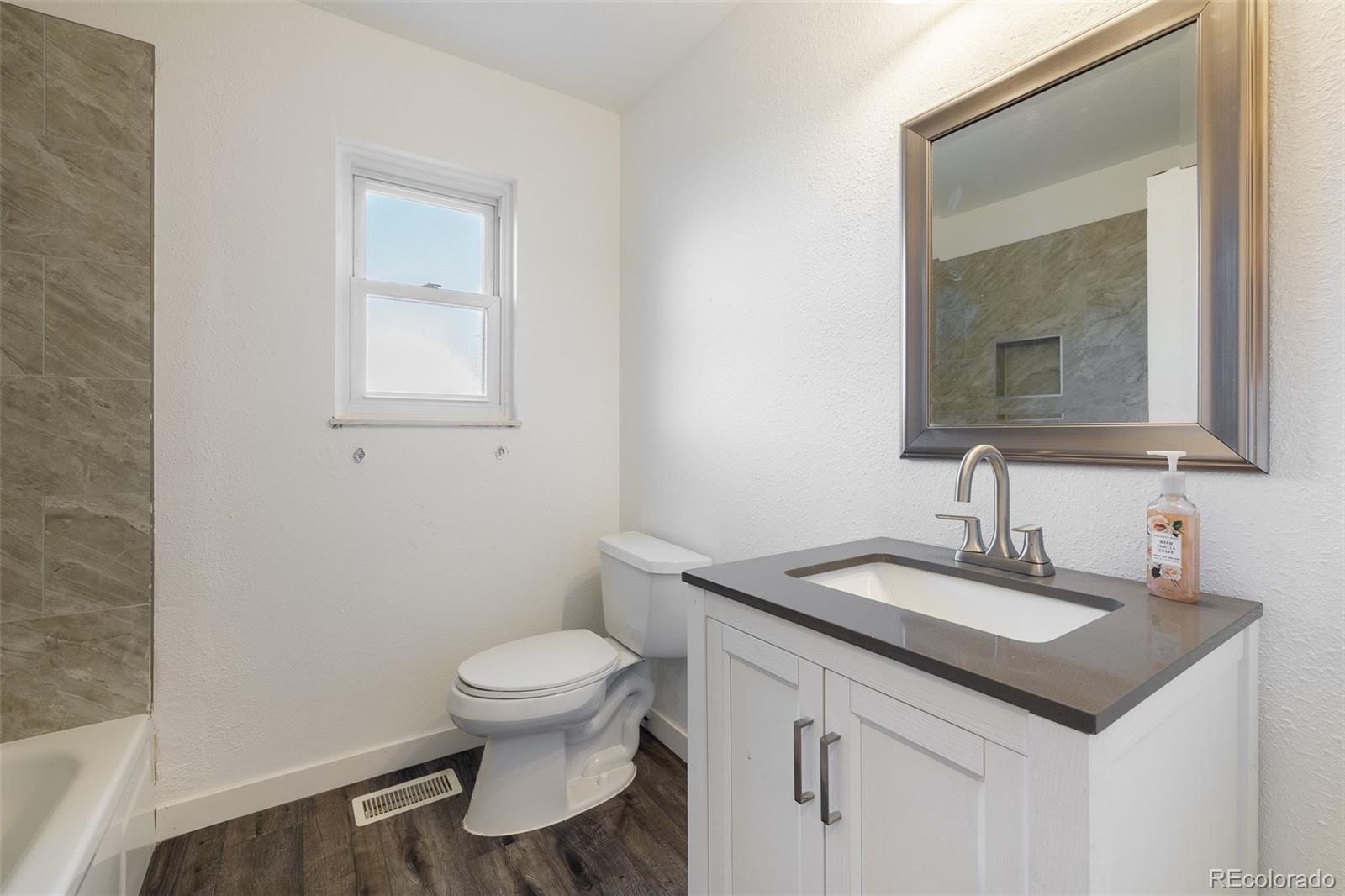 15501 E Kenyon Avenue