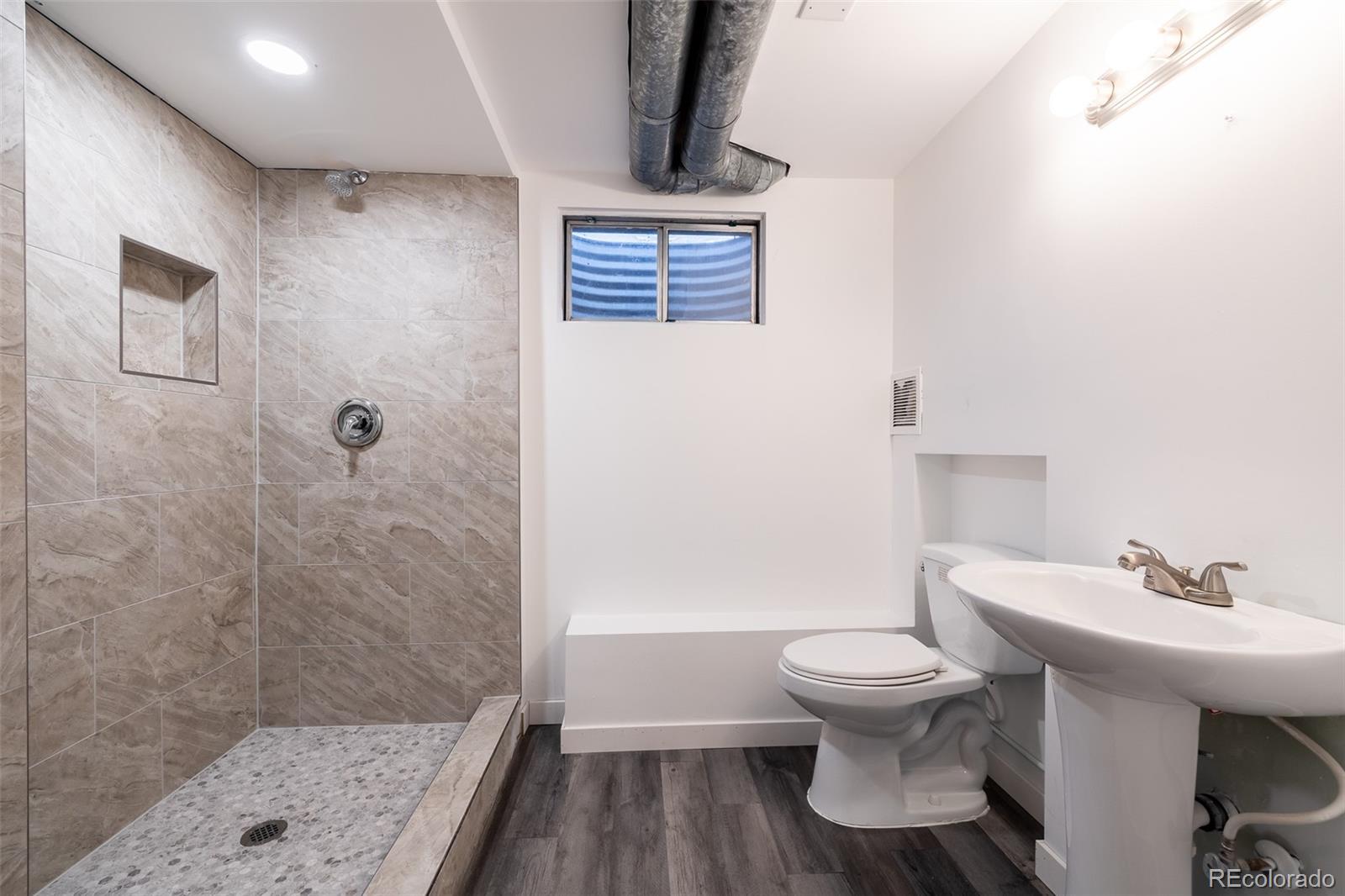 15501 E Kenyon Avenue