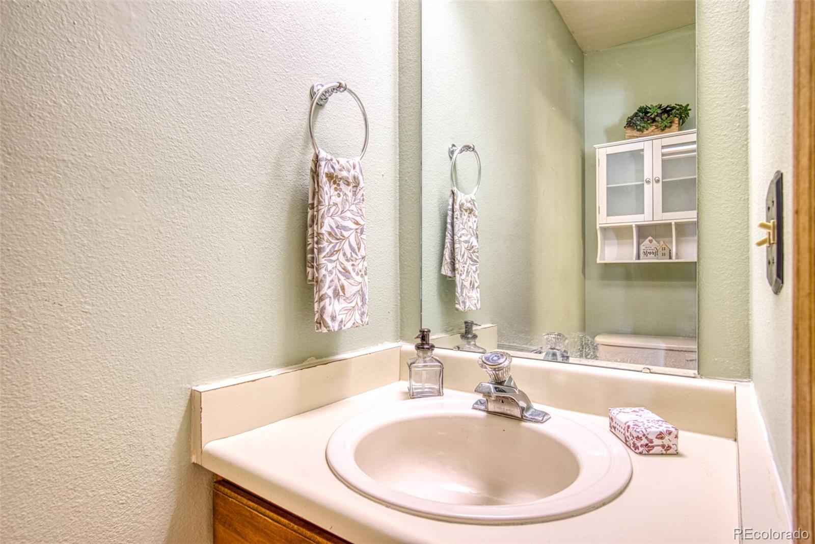 9559 W Coal Mine Avenue Unit: J