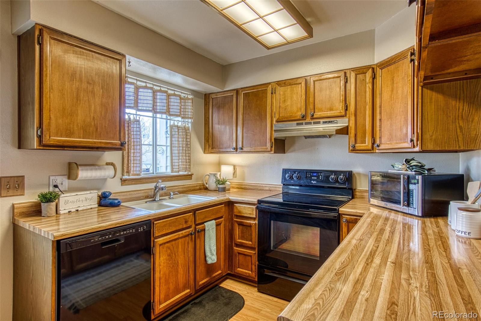 9559 W Coal Mine Avenue Unit: J