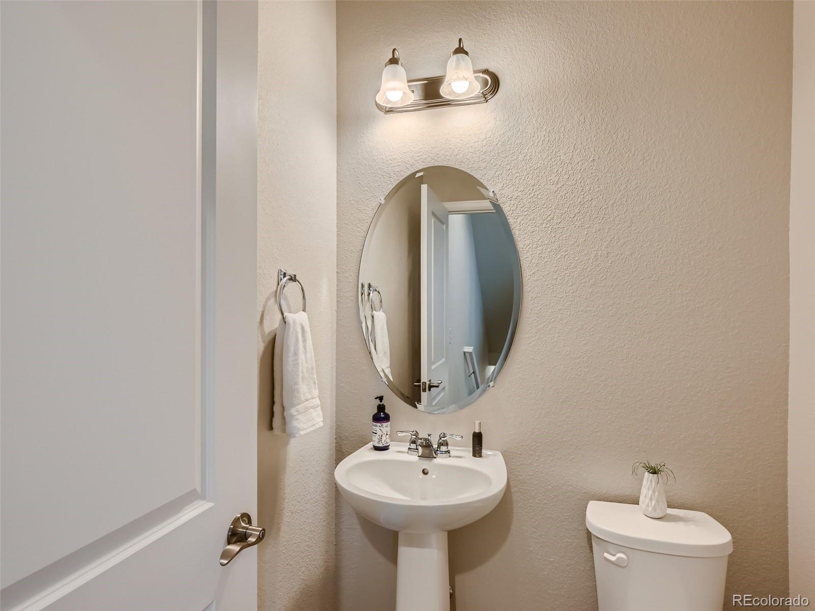 1340 Hoyt Street Unit: 2