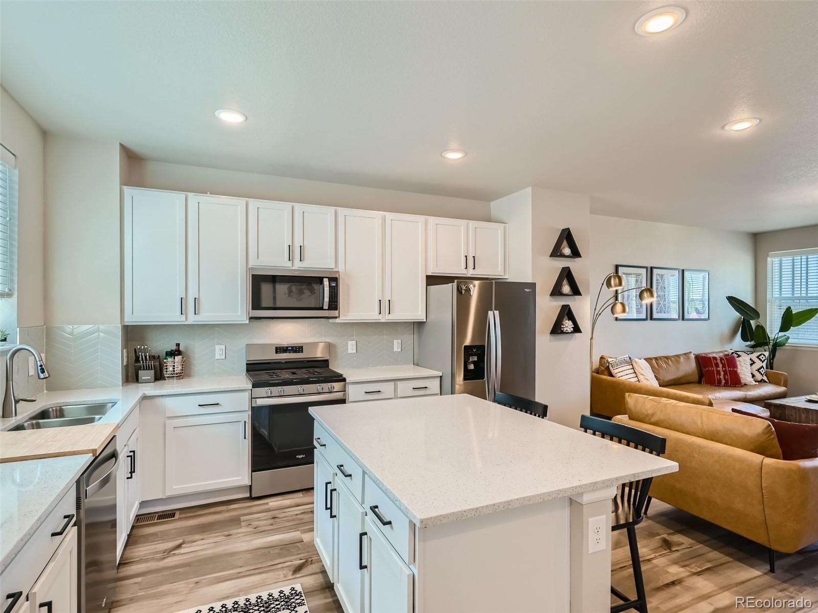 1340 Hoyt Street Unit: 2