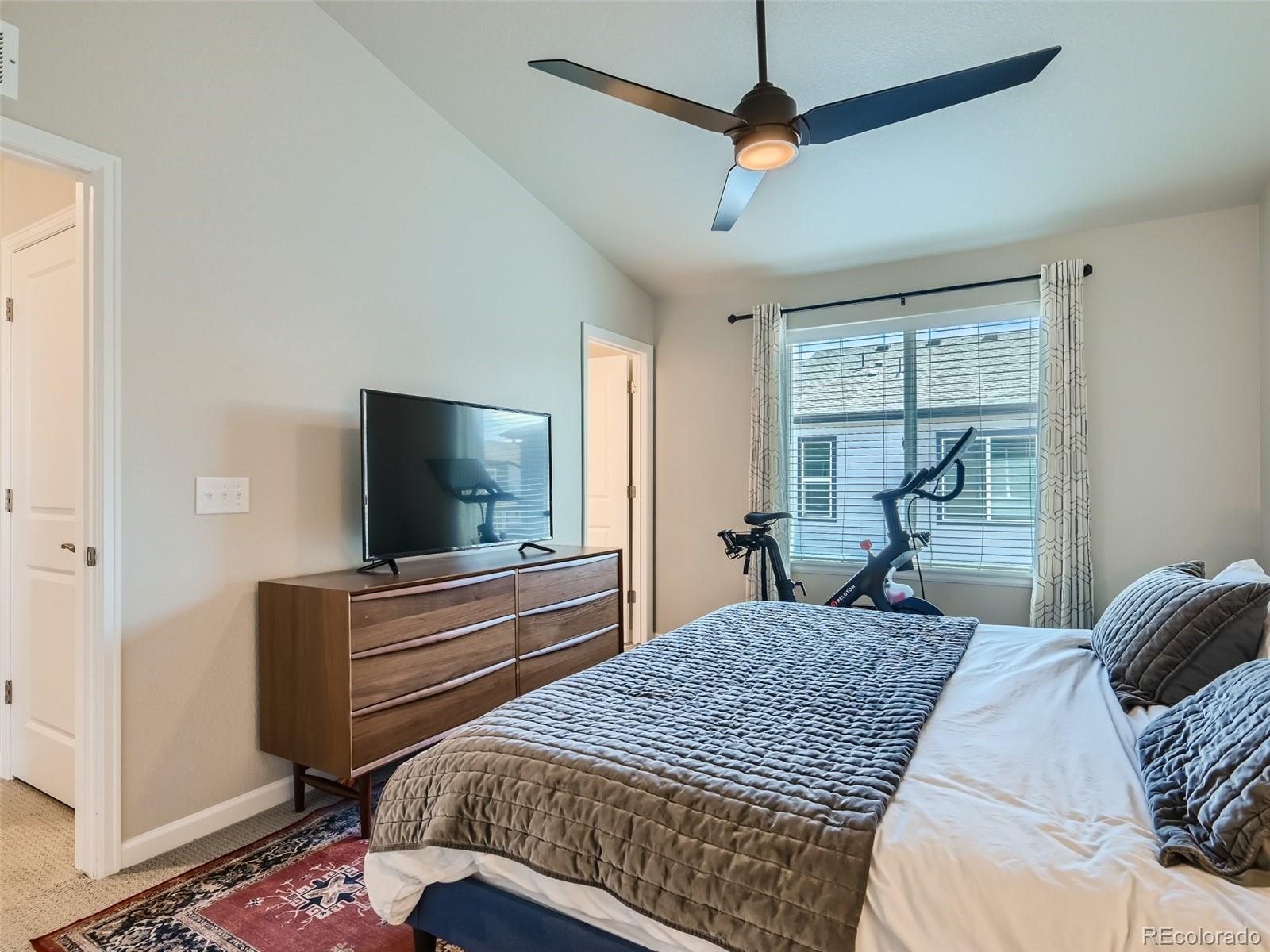 1340 Hoyt Street Unit: 2