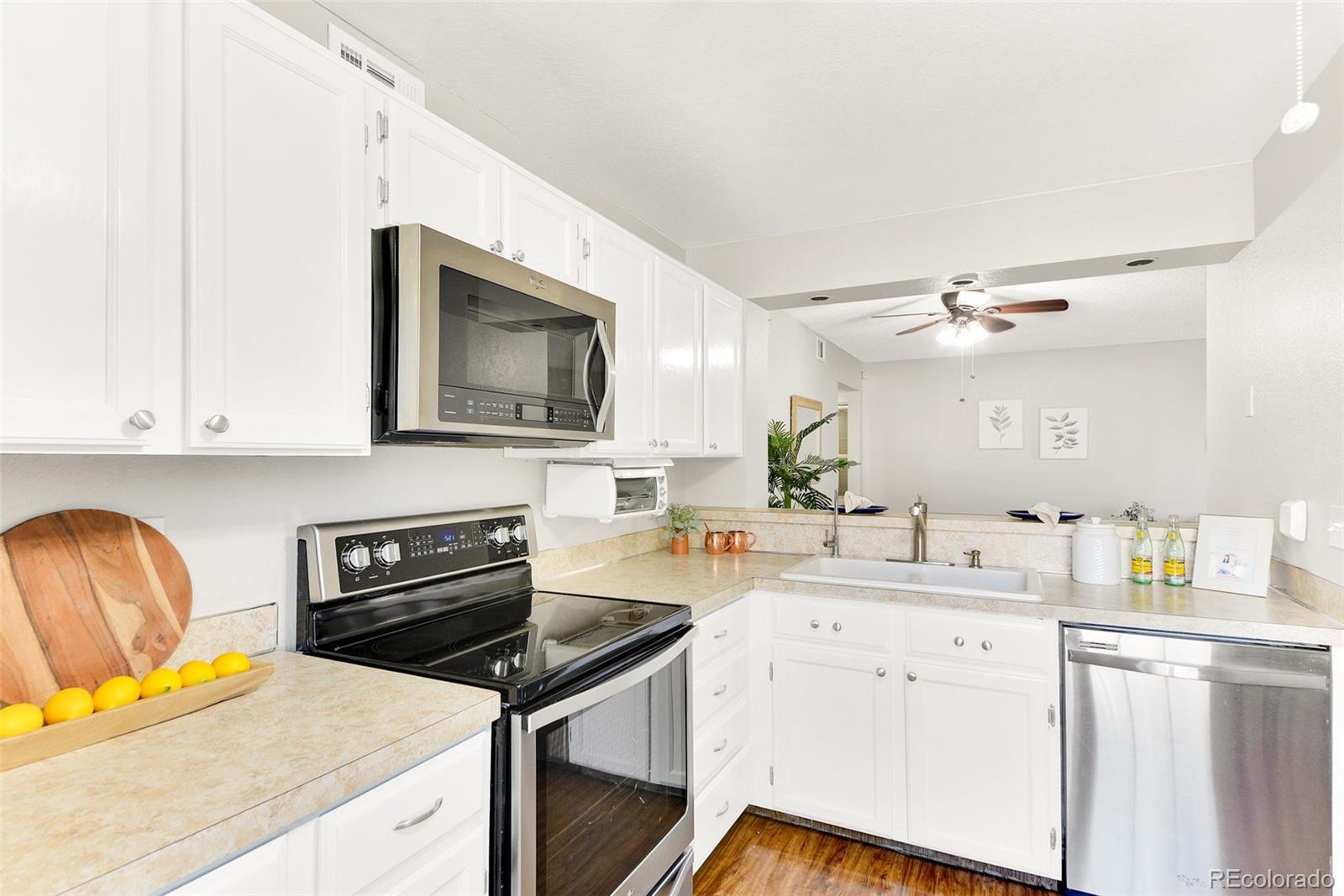 5735 W Atlantic Place Unit: 101