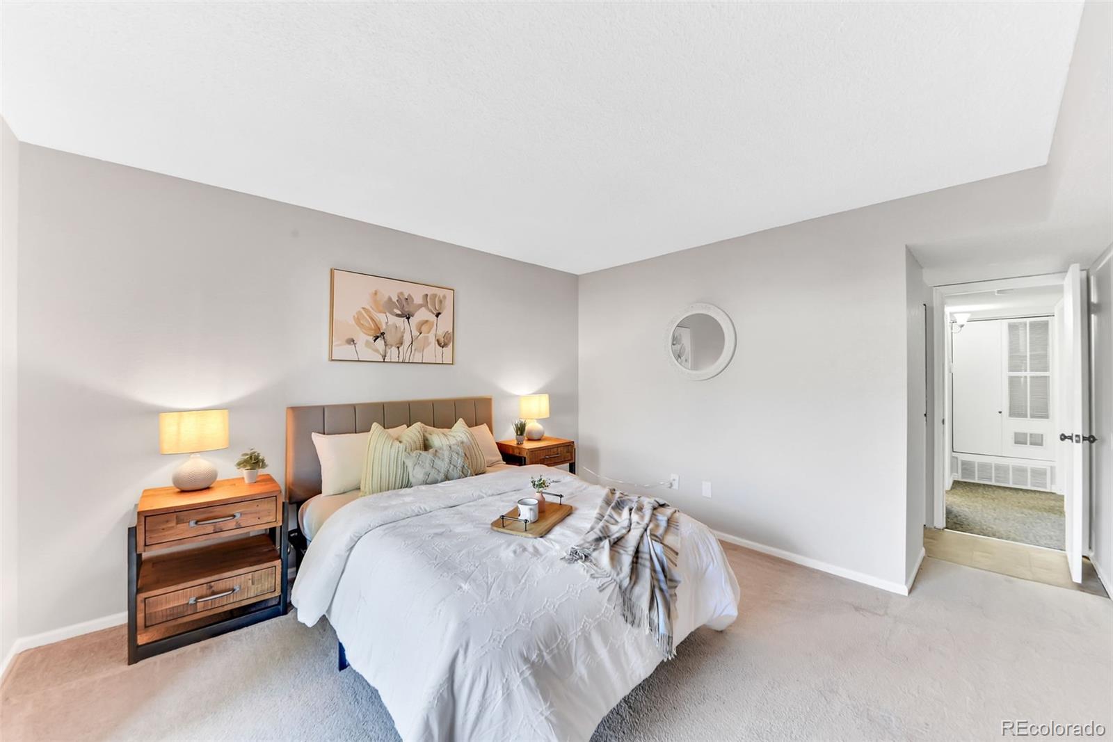 5735 W Atlantic Place Unit: 101