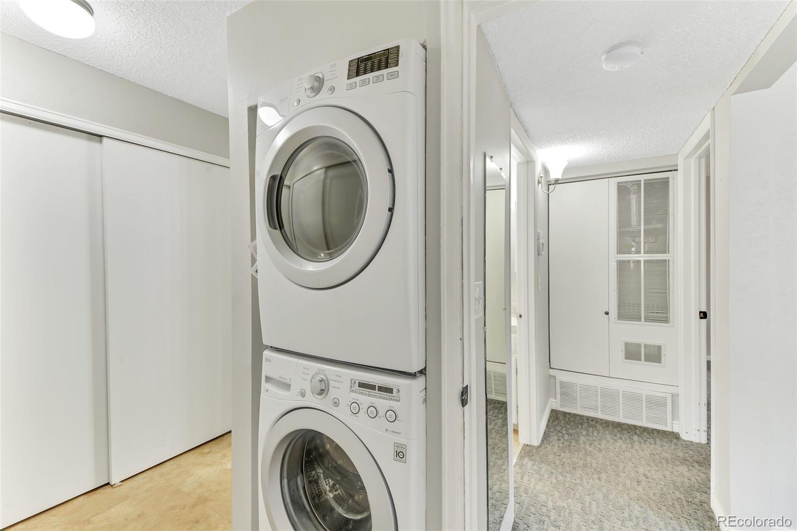 5735 W Atlantic Place Unit: 101
