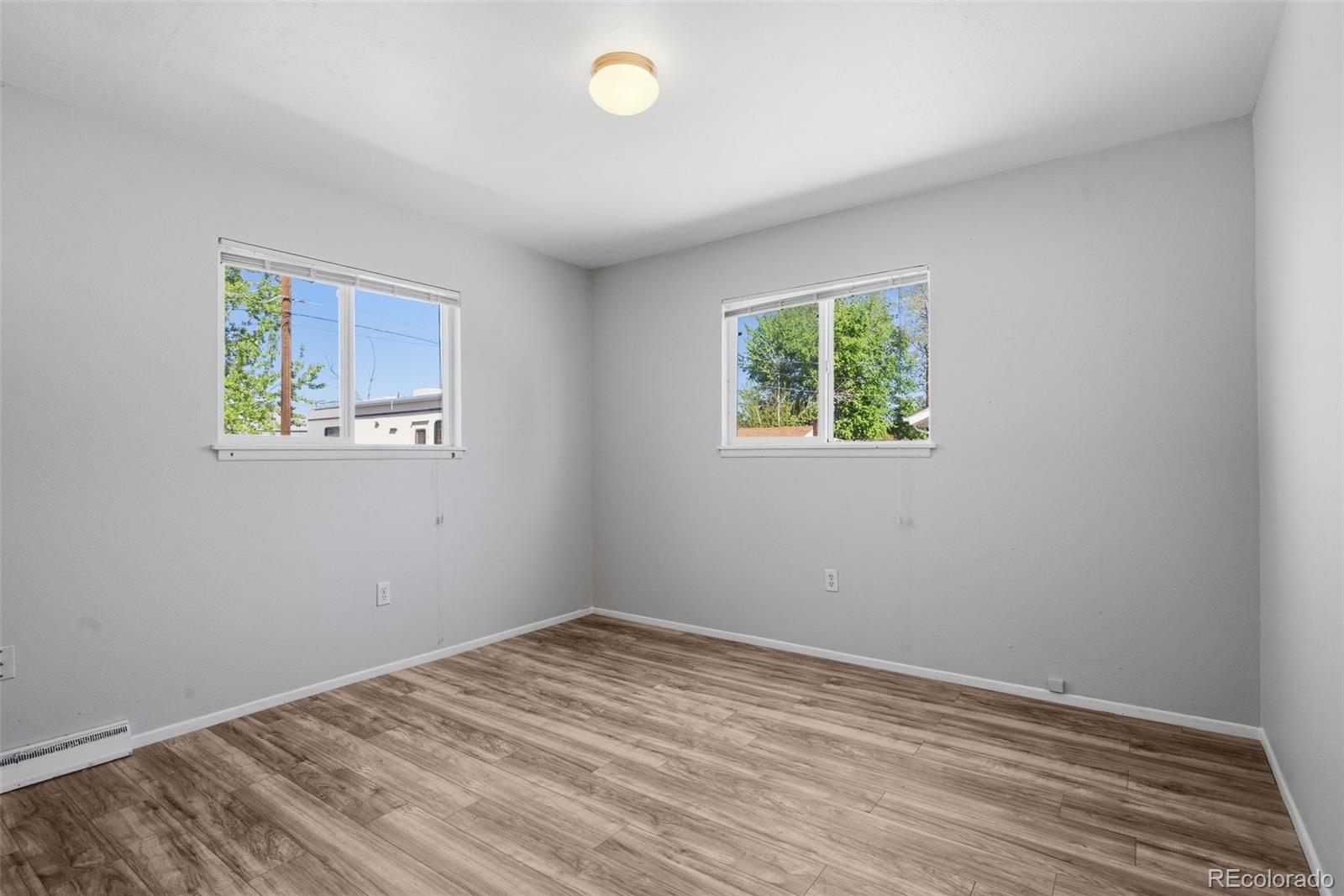 269 S 2nd Avenue
