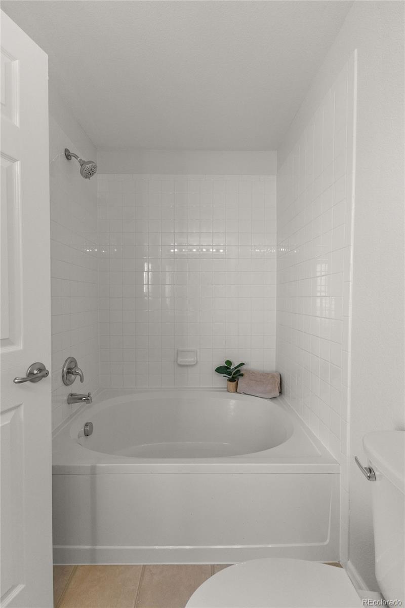 15612 E 96th Way Unit: 9B