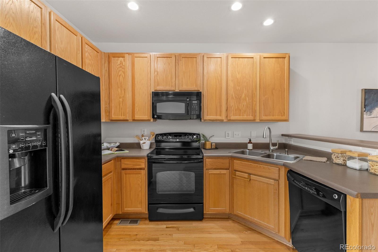 15612 E 96th Way Unit: 9B