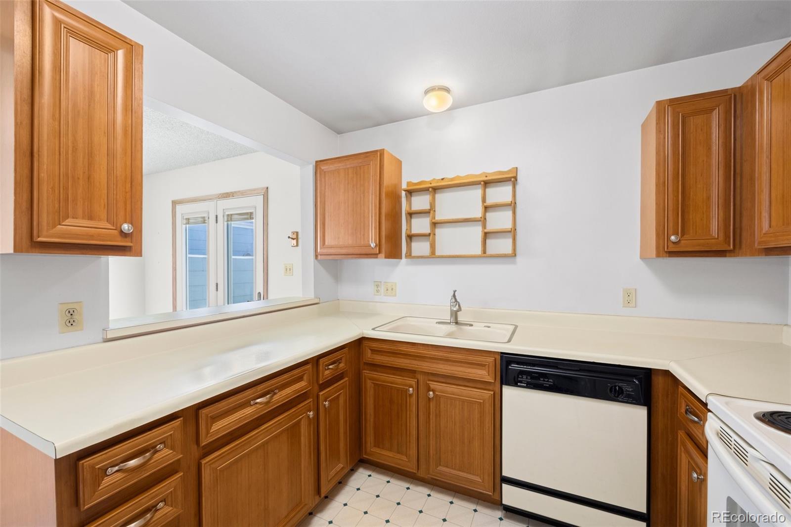 2084 S Balsam Street