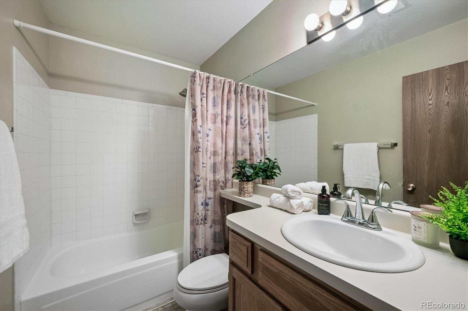 8743 W Cornell Avenue Unit: 1