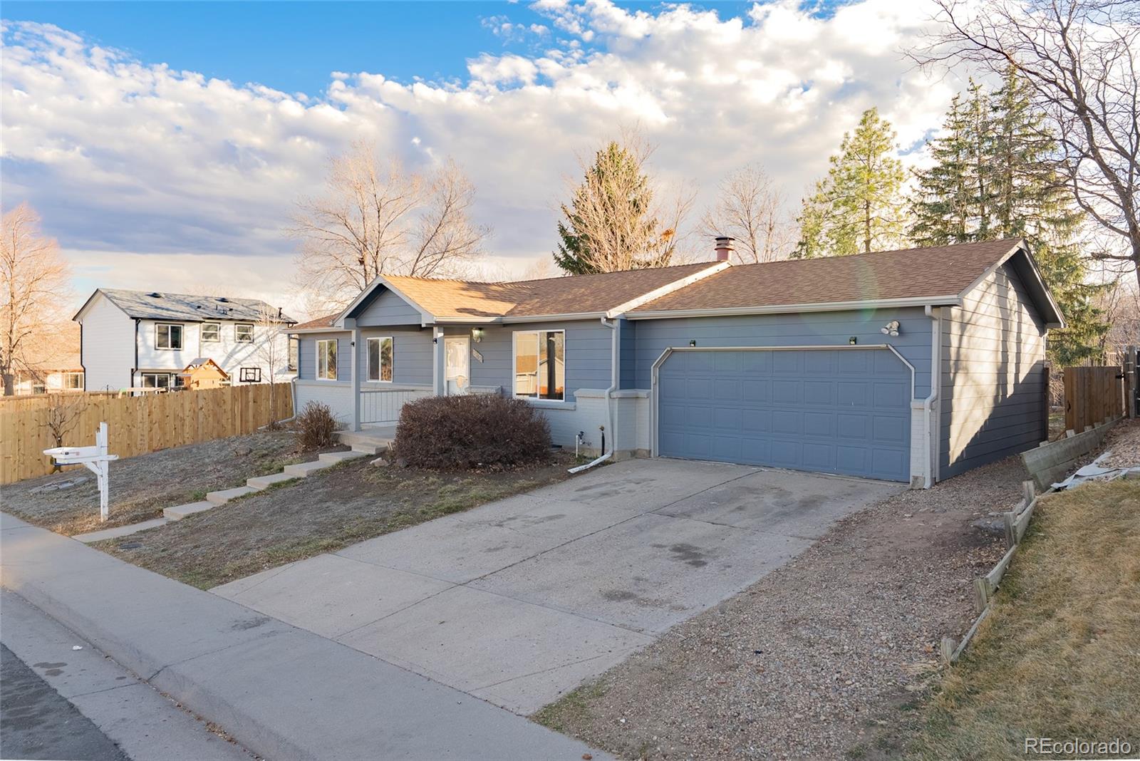 3763 S Quintero Street