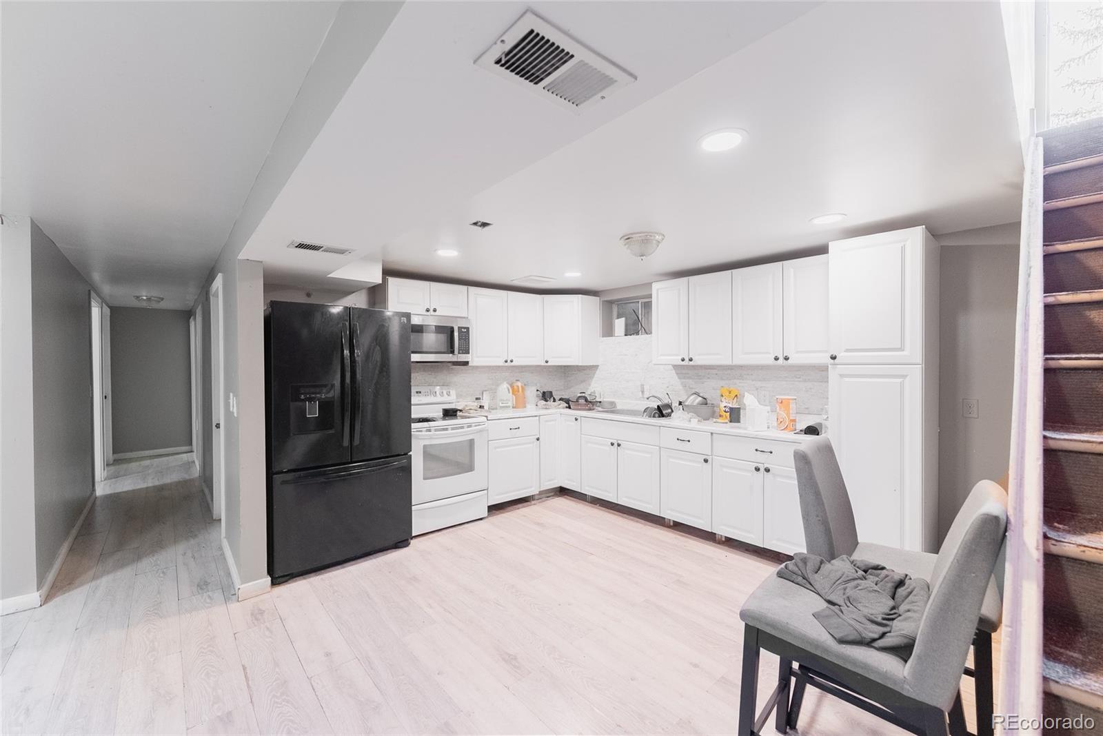 3763 S Quintero Street