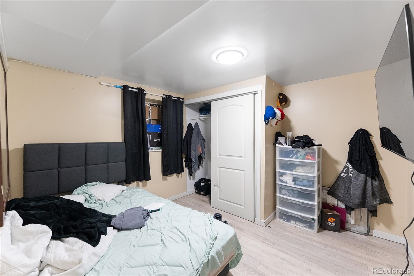 3763 S Quintero Street