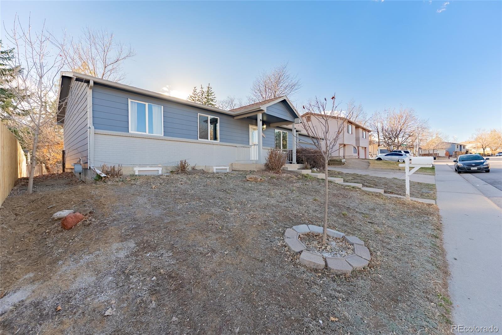 3763 S Quintero Street