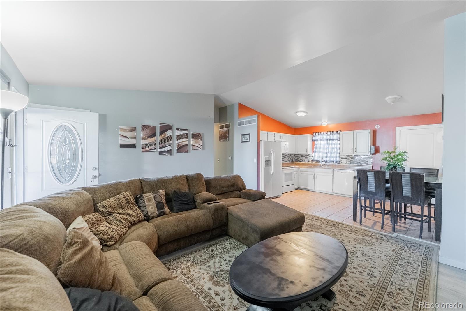 3763 S Quintero Street