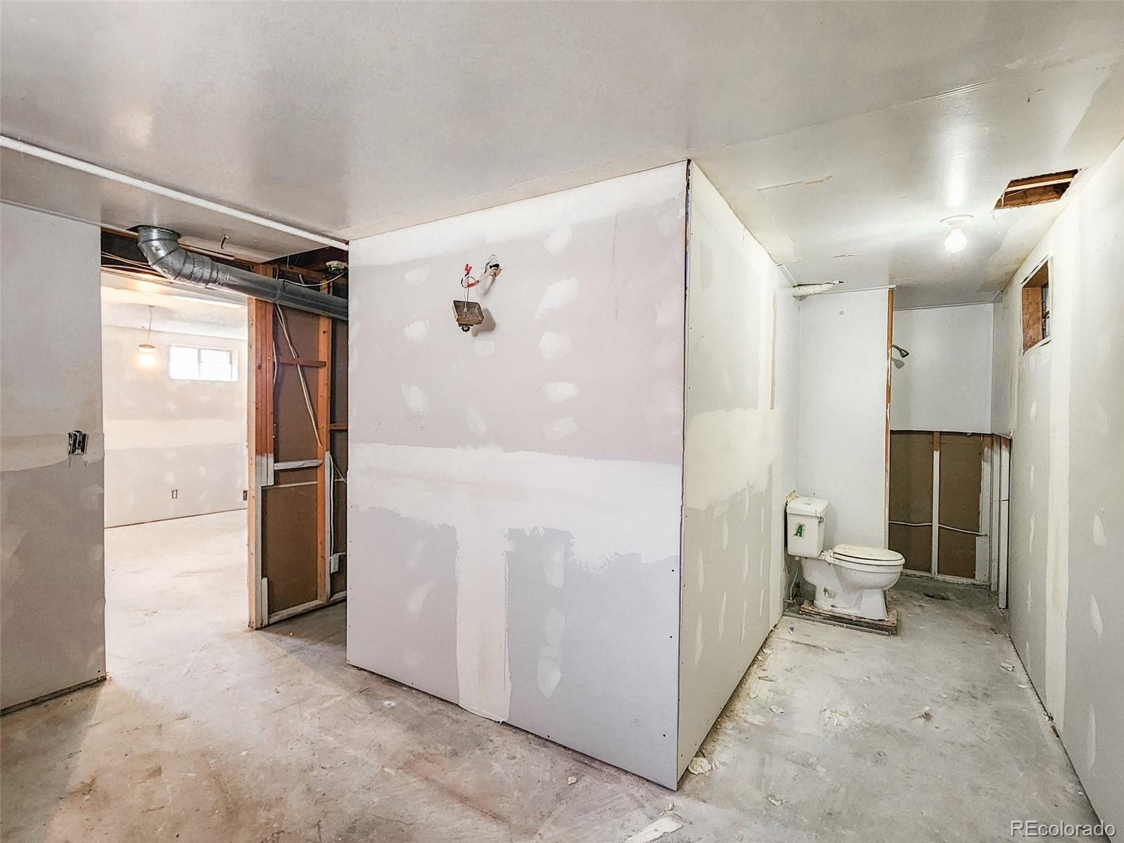 4291 W Wagon Trail Drive