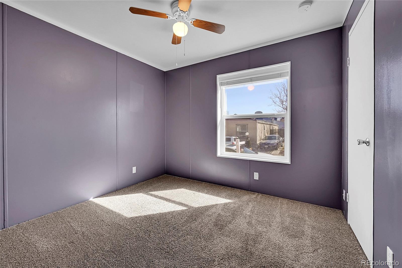 1500 W Thornton Parkway