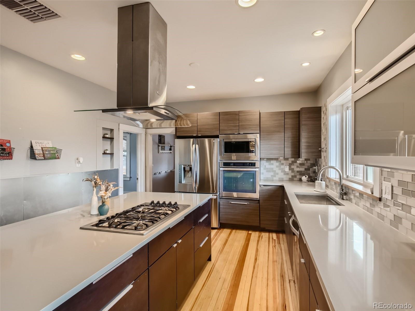 3804 N Wyandot Street