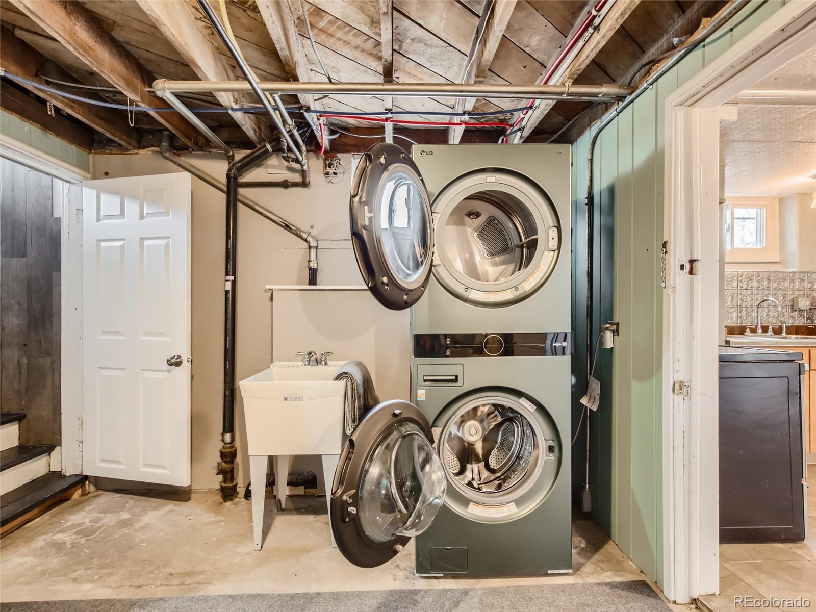 3804 N Wyandot Street