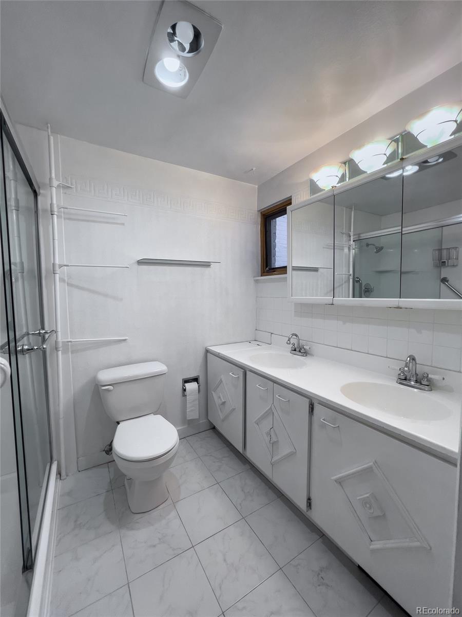 1310 N Corona Street Unit: 5