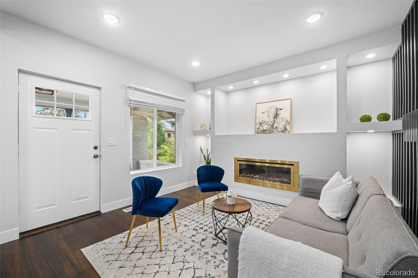 4623 W Moncrieff Place