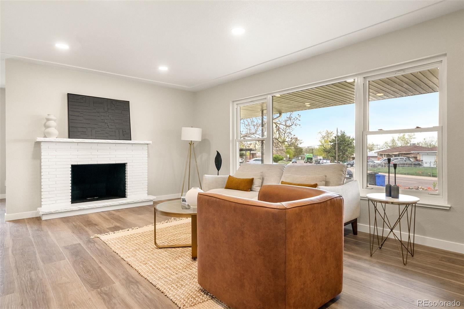 7955 Robin Lane