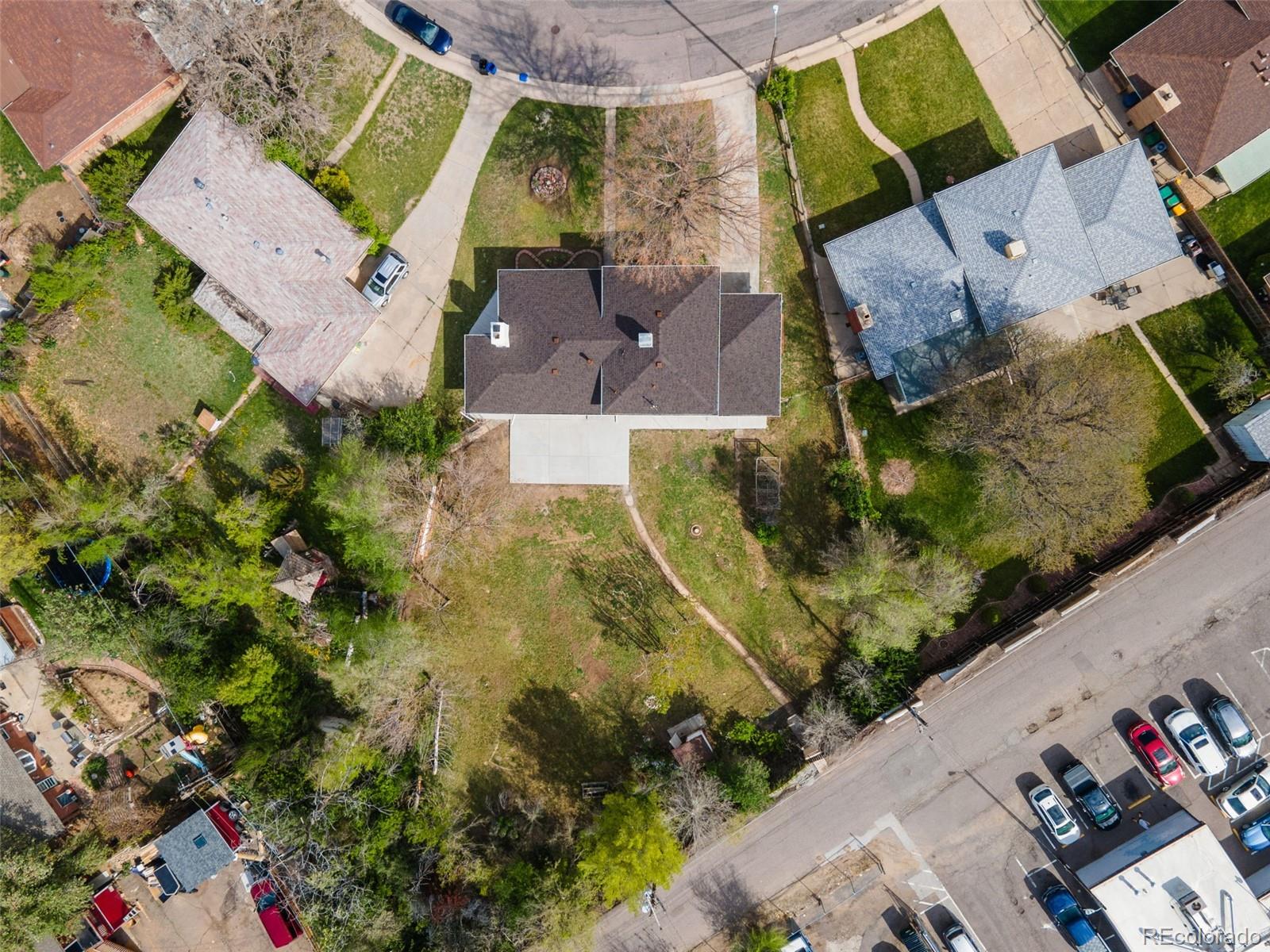 7955 Robin Lane