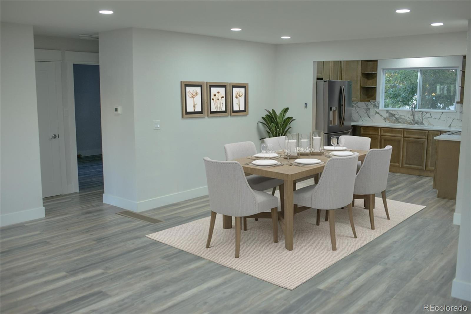 7956 Hollywood Street