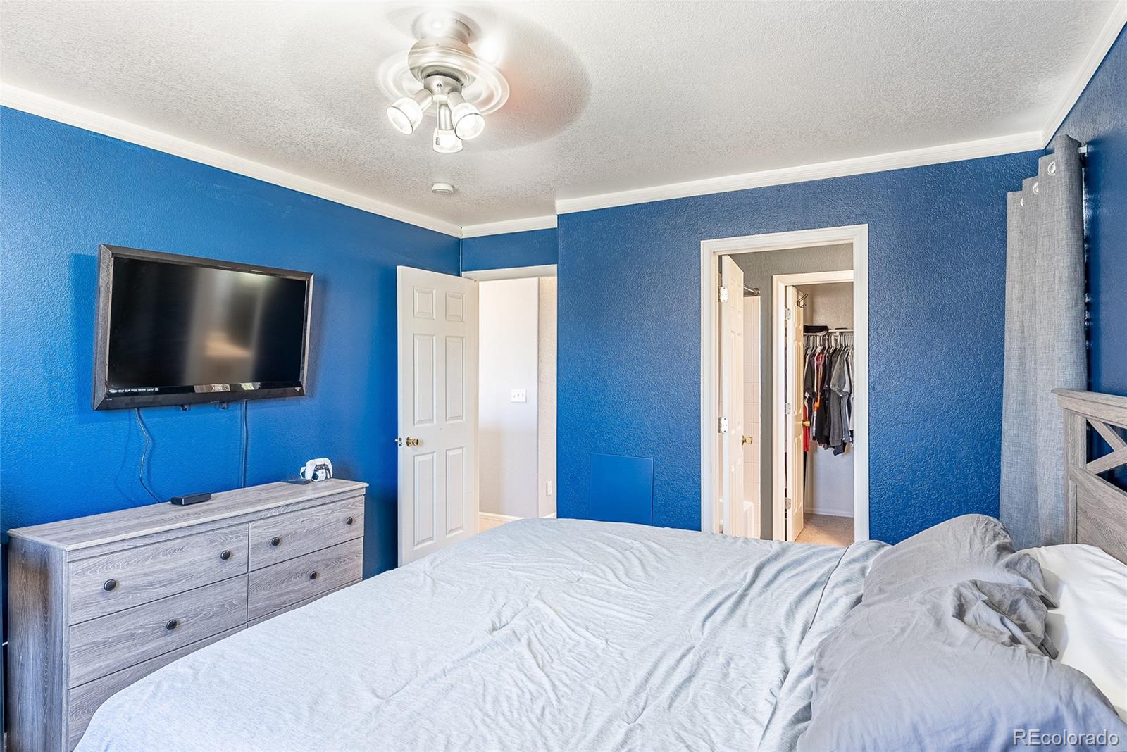 10203 Vine Court