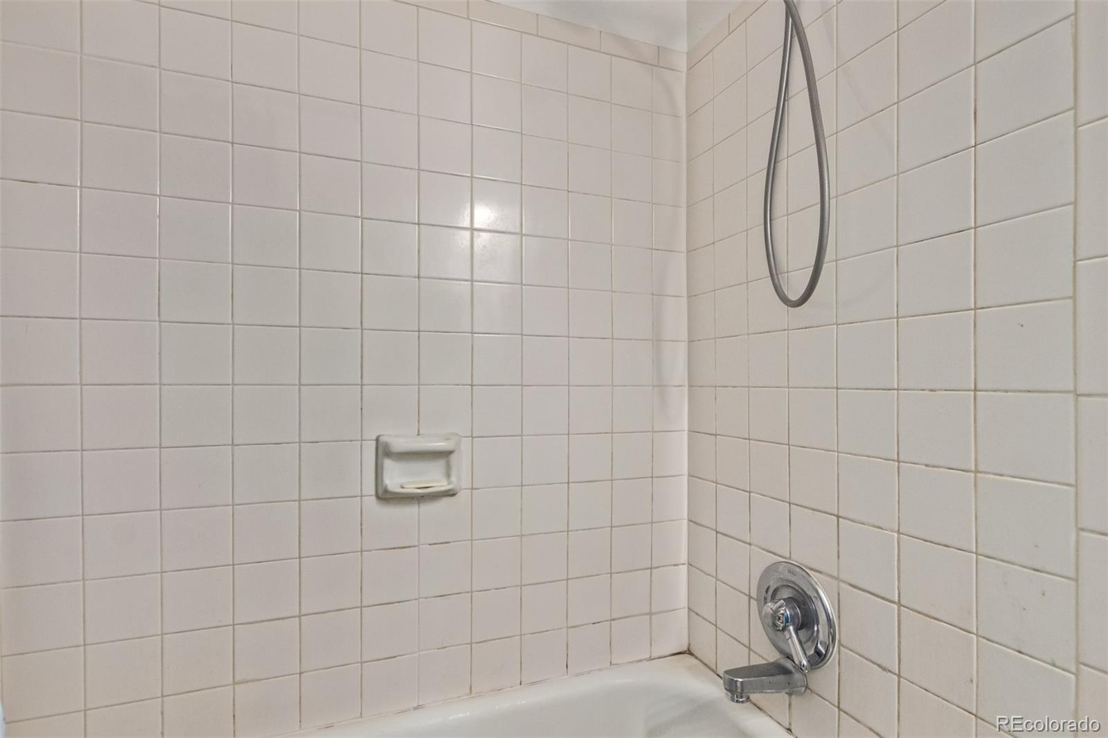 14463 E Jewell Avenue Unit: 203