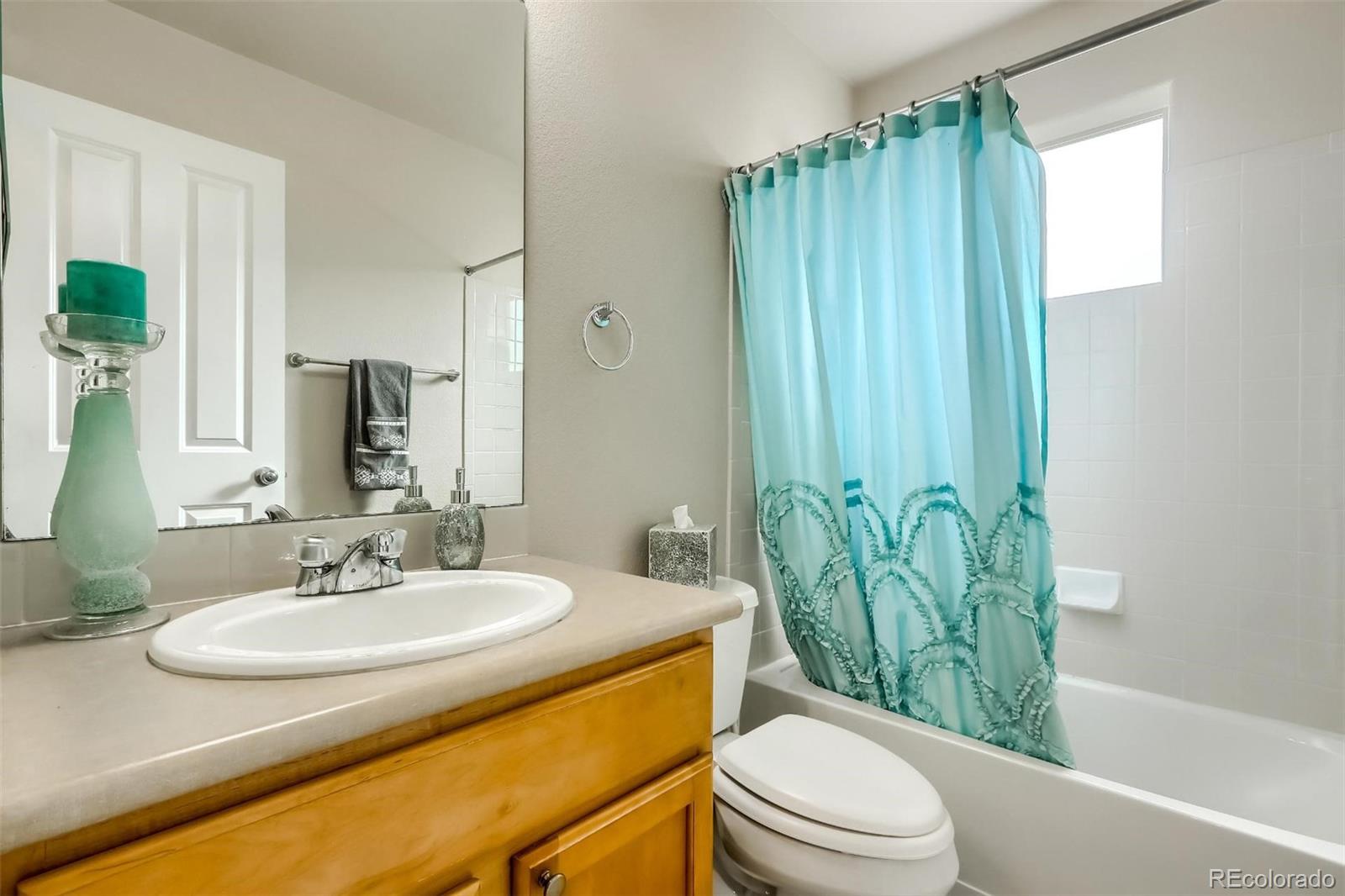 9074 E 29th Place