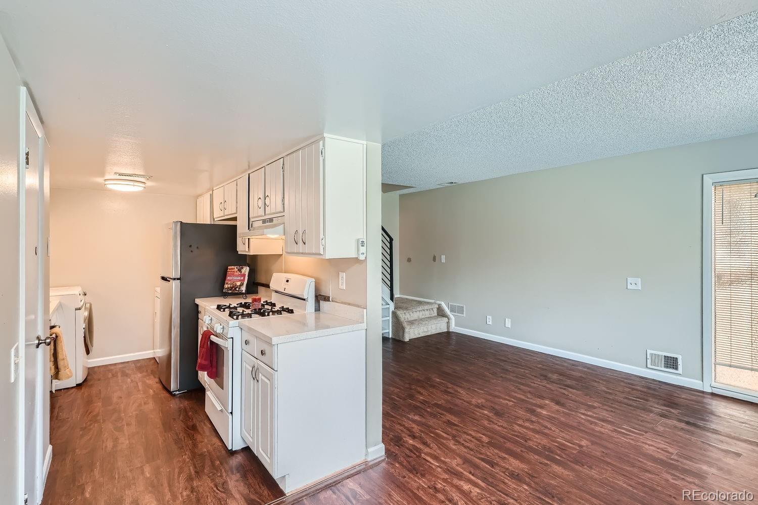 3354 S Flower Street Unit: 51
