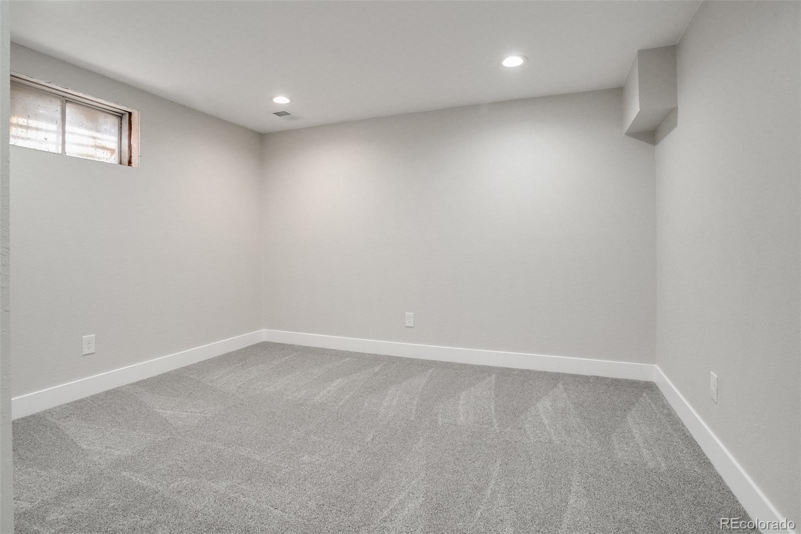 1323 W 103rd Place