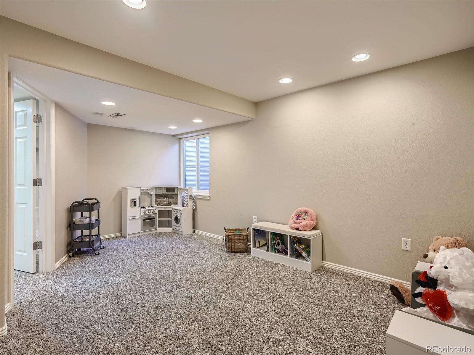 4960 Aspen Creek Drive