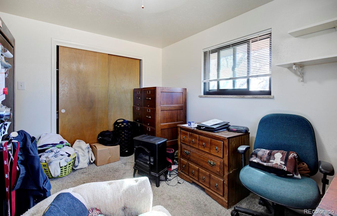 13604 E Parkview Drive